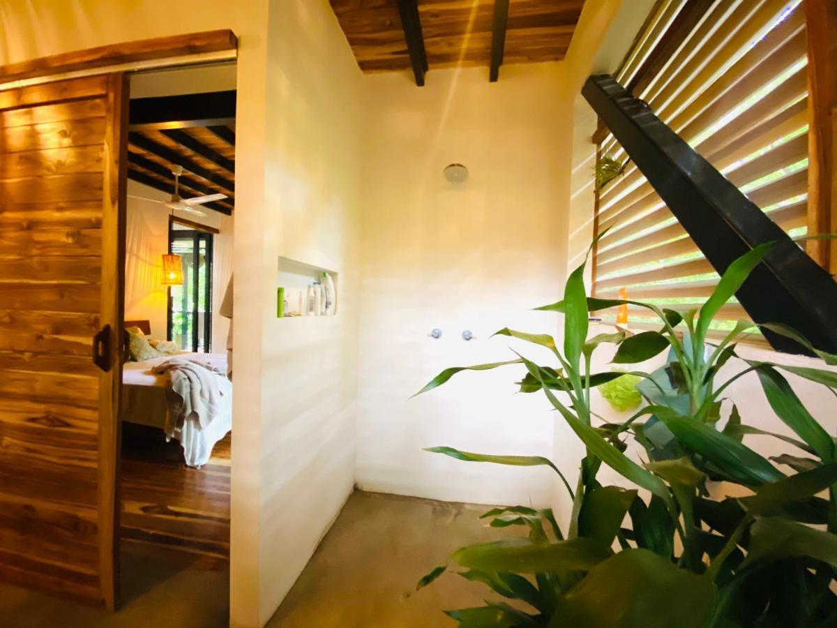 Nosotros Playa Maderas - Surf House & Casitas Villa Exterior foto