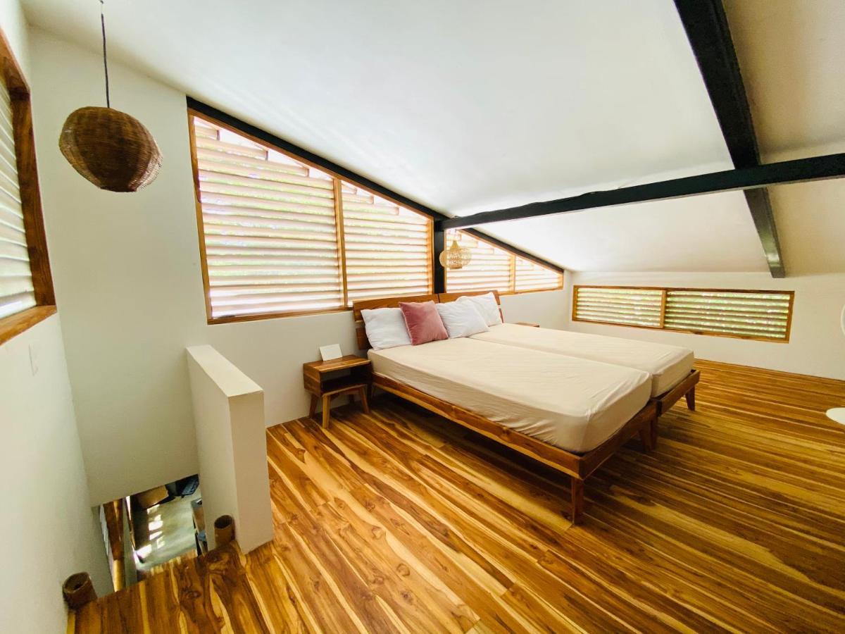 Nosotros Playa Maderas - Surf House & Casitas Villa Exterior foto